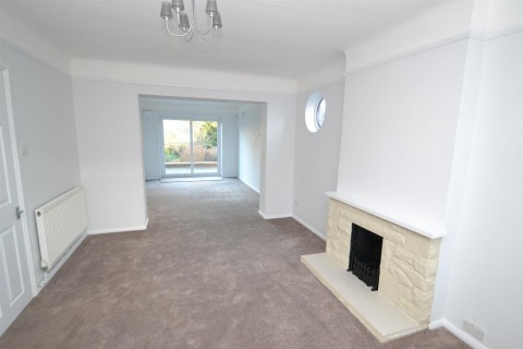 Click the photo for more details of Goodyers Avenue, Radlett