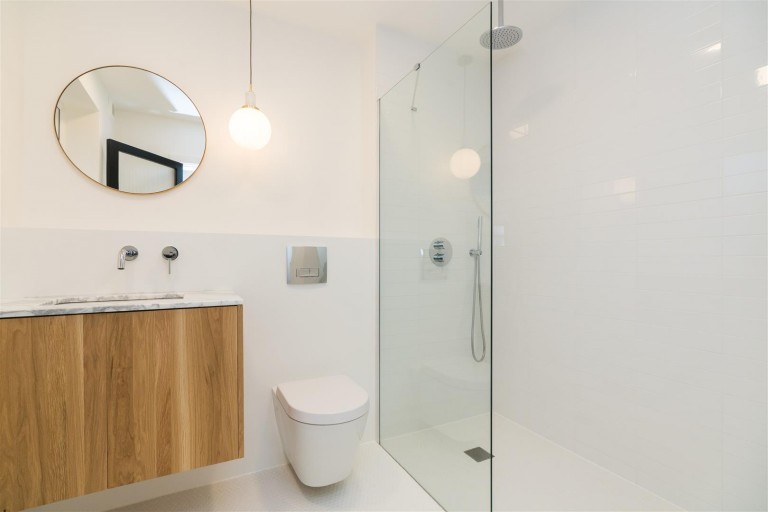 Images for Darnhills, Radlett