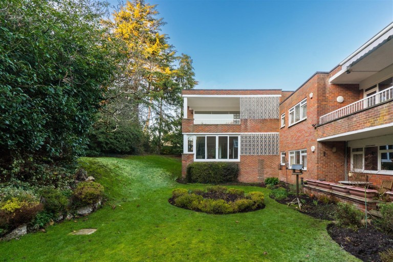 Images for Darnhills, Radlett