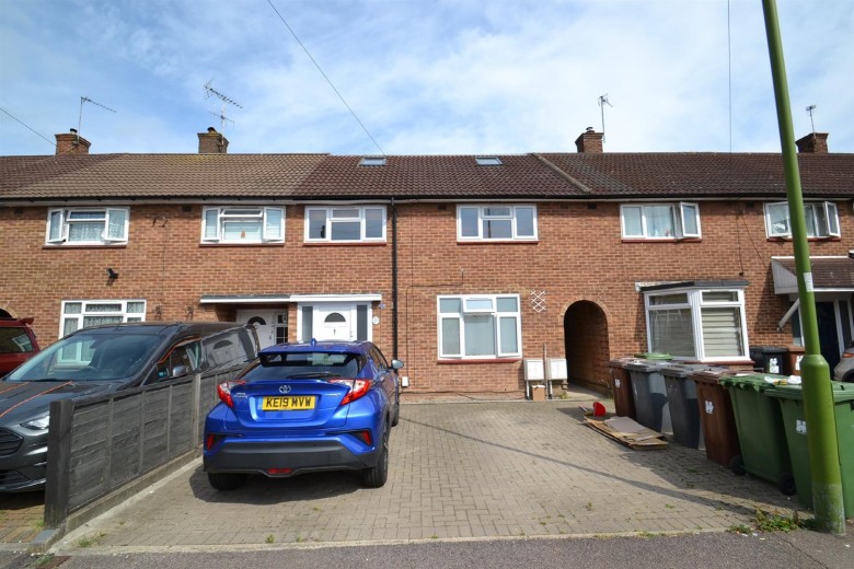 Click the photo for more details of Balmoral Drive, Borehamwood