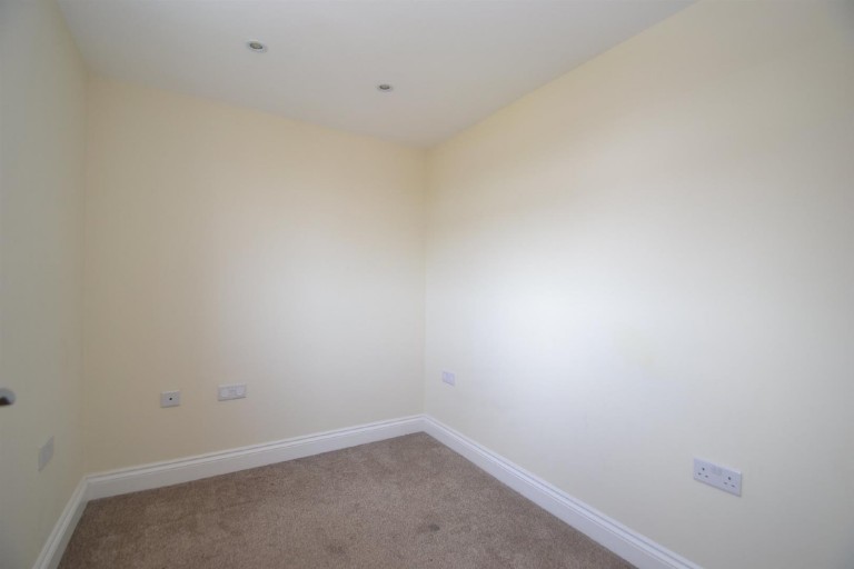 Images for Balmoral Drive, Borehamwood